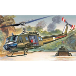 Bell UH-1D "Slick" 1/72